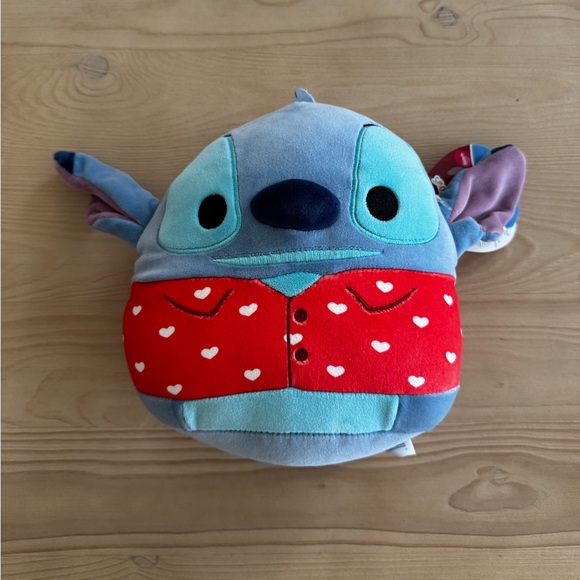 Squishmallows | Toys | Nwt Disney Stitch Squishmallow 225 Valentines ...